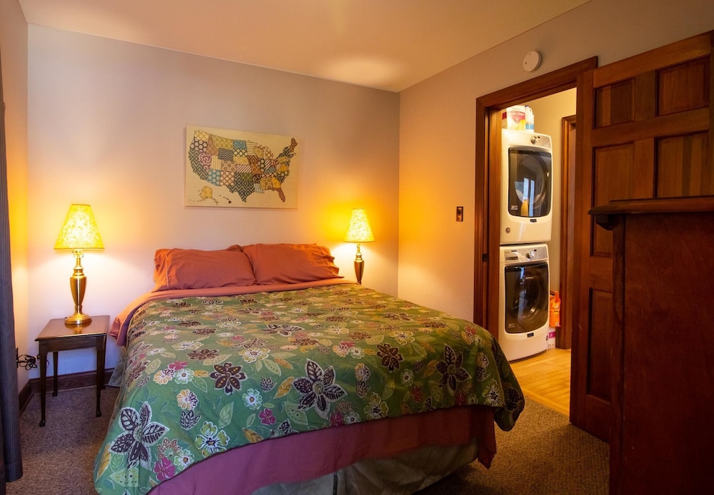 Private Retreat w Pool Hot Tub and Dining Hall, Foto 4