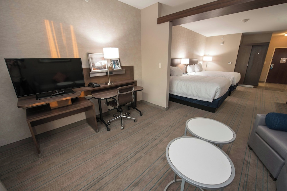 Fairfield Inn & Suites by Marriott Huntsville, Photo 3