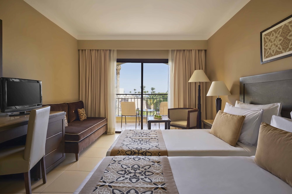 Superior Room, 2 Twin Beds - Photo 3