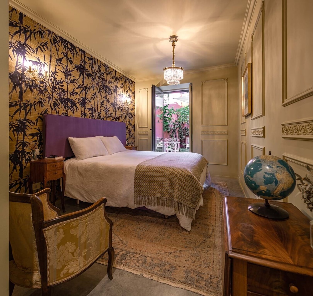 Signature Room photo 3