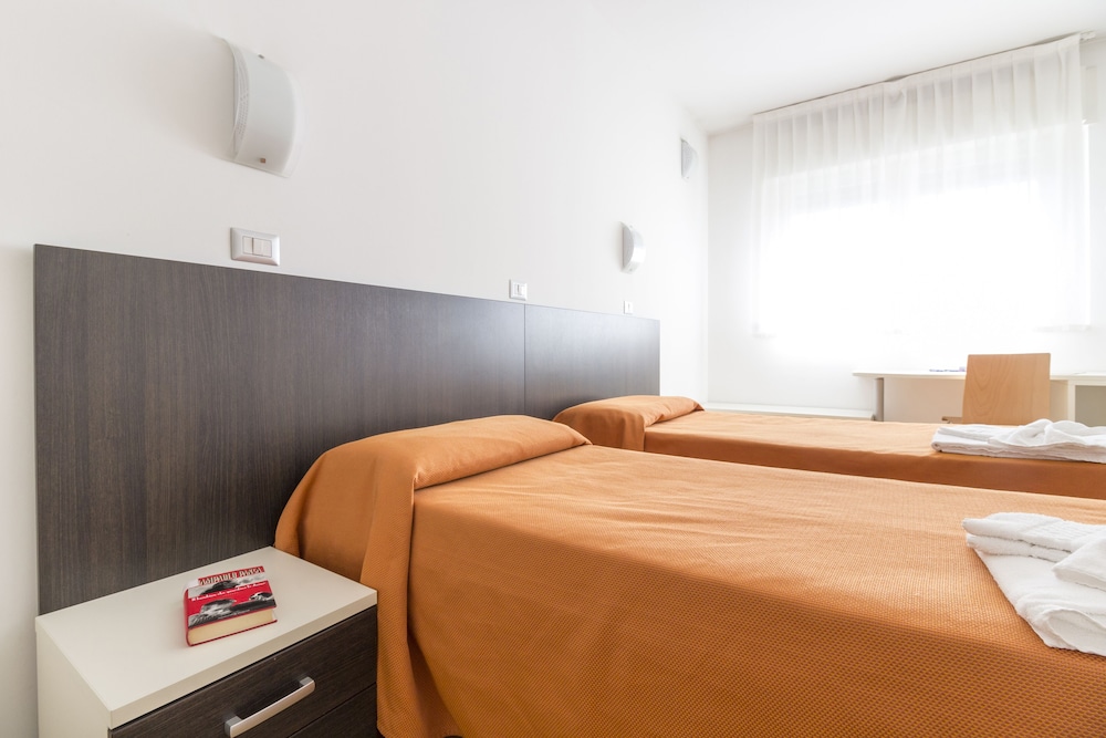 Standard Apartment - Photo 5