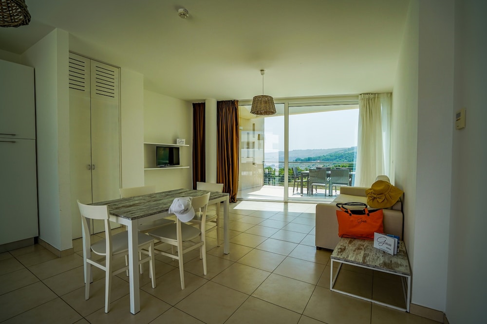 Panoramic Apartment, Sea View photo 1