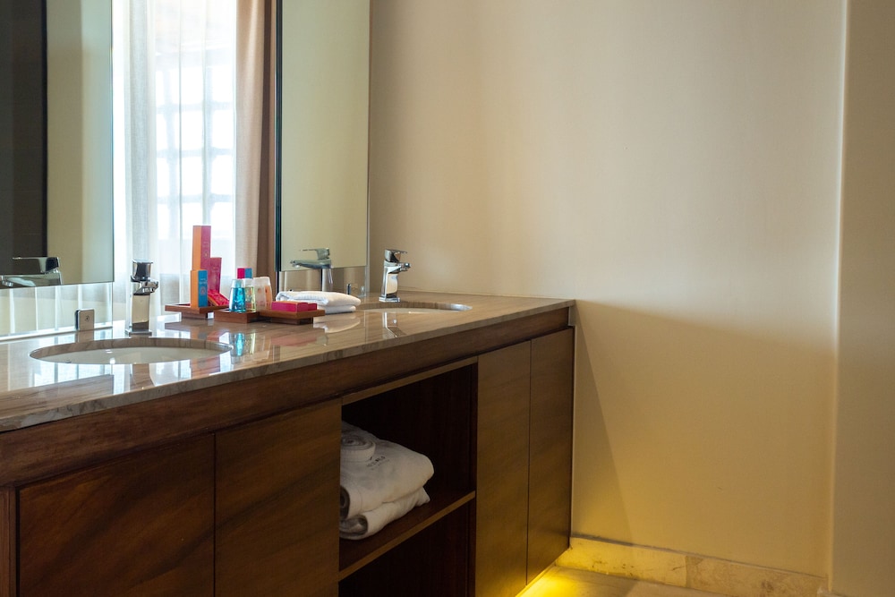 In Love Suite 1 King Bed With Terrace And Jacuzzi