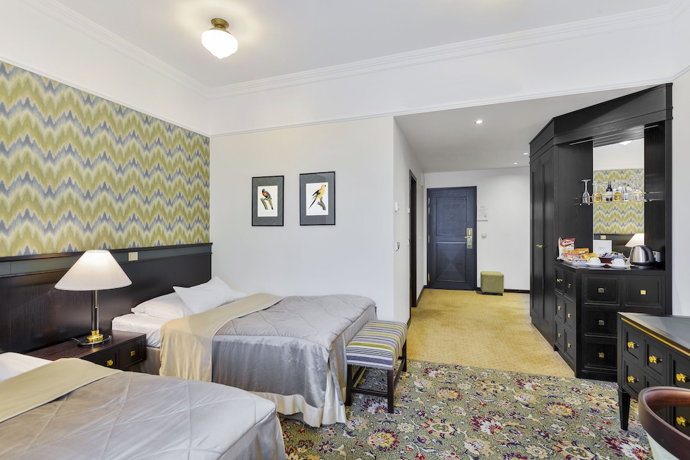 Superior Room - Photo 5