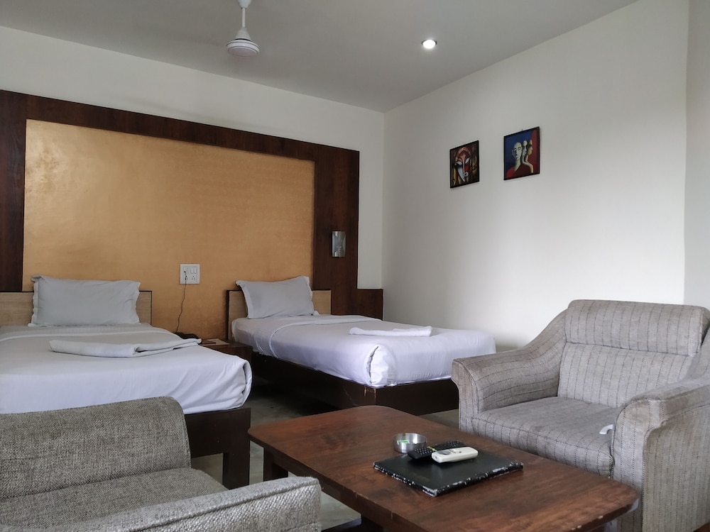 Executive Room - Photo 2