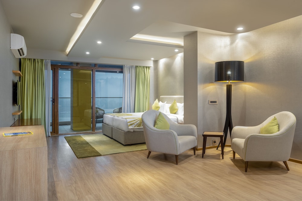 Wow Ganges View Suite