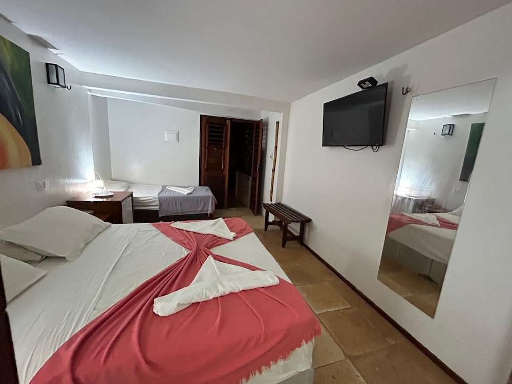 Basic Double Room, Balcony, Garden View photo 2