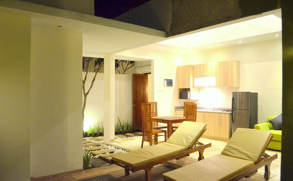 Villa, 2 Bedrooms, Private Pool - Photo 9