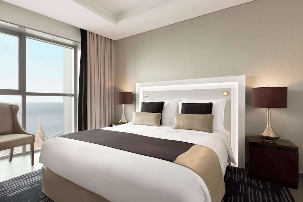 Superior Room with Soluna Beach Club access photo 2