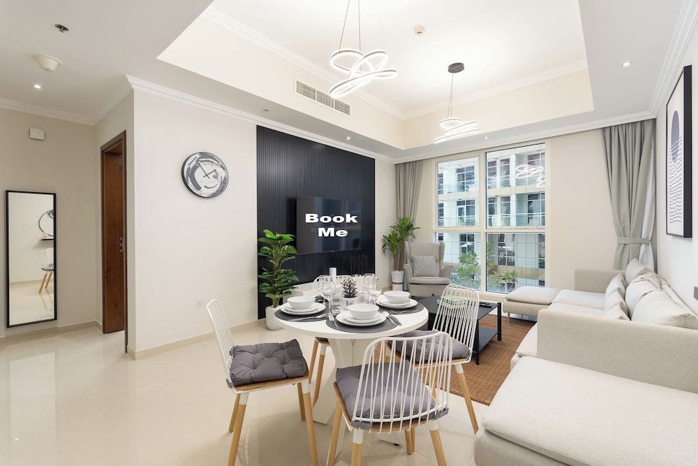 Basic Apartment, 1 King Bed with Sofa bed photo 2