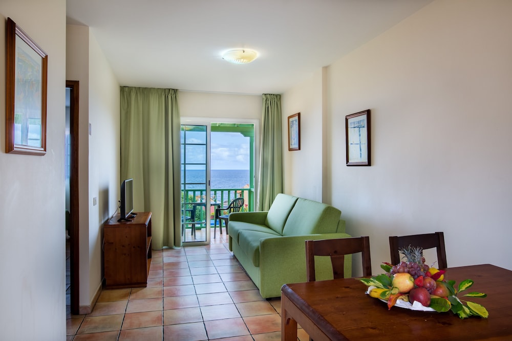 Apartamento 1 habitación con alquiler de coche incluido