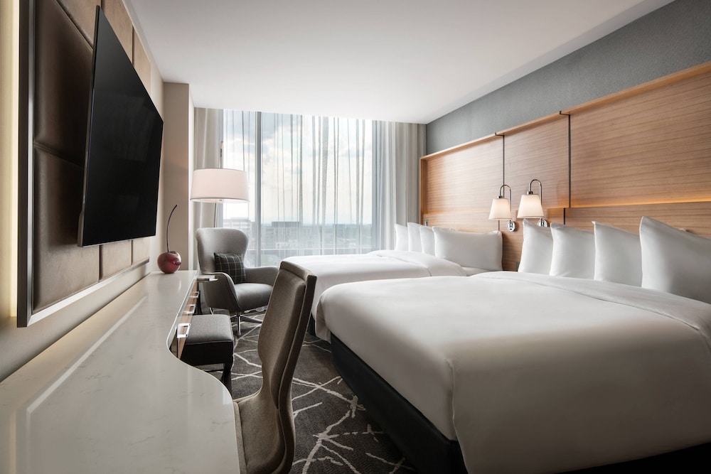 Room, 2 Queen Beds (Hearing Accessible) photo 1