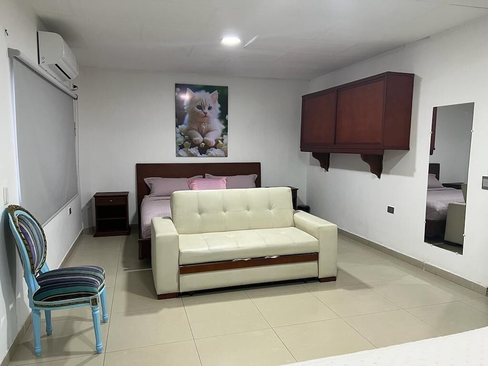 Executive Room photo 3