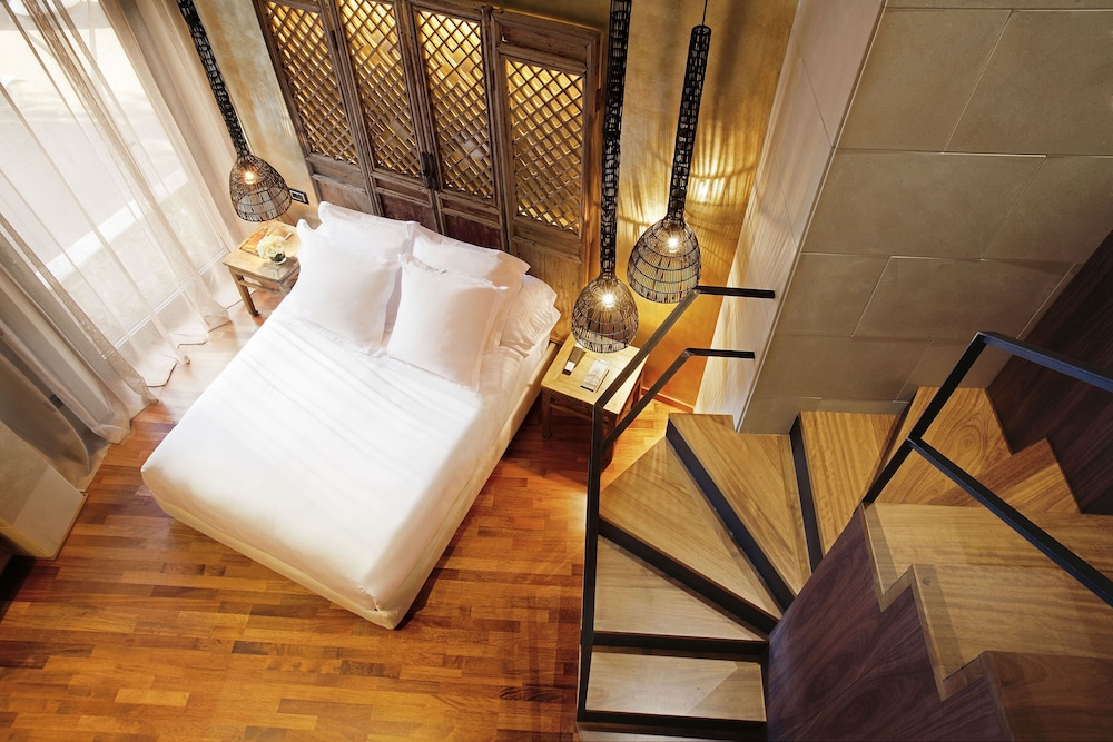Suite (Duplex)