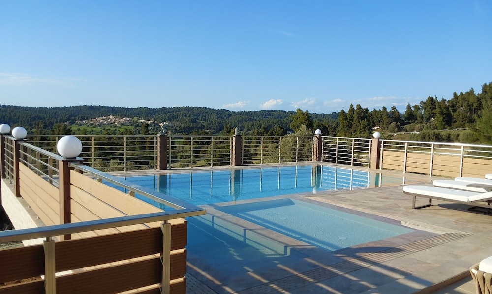 Luxury Villa, 3 Bedrooms, Pool View photo 2