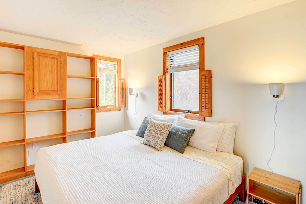 House (2 Bedrooms) photo 1