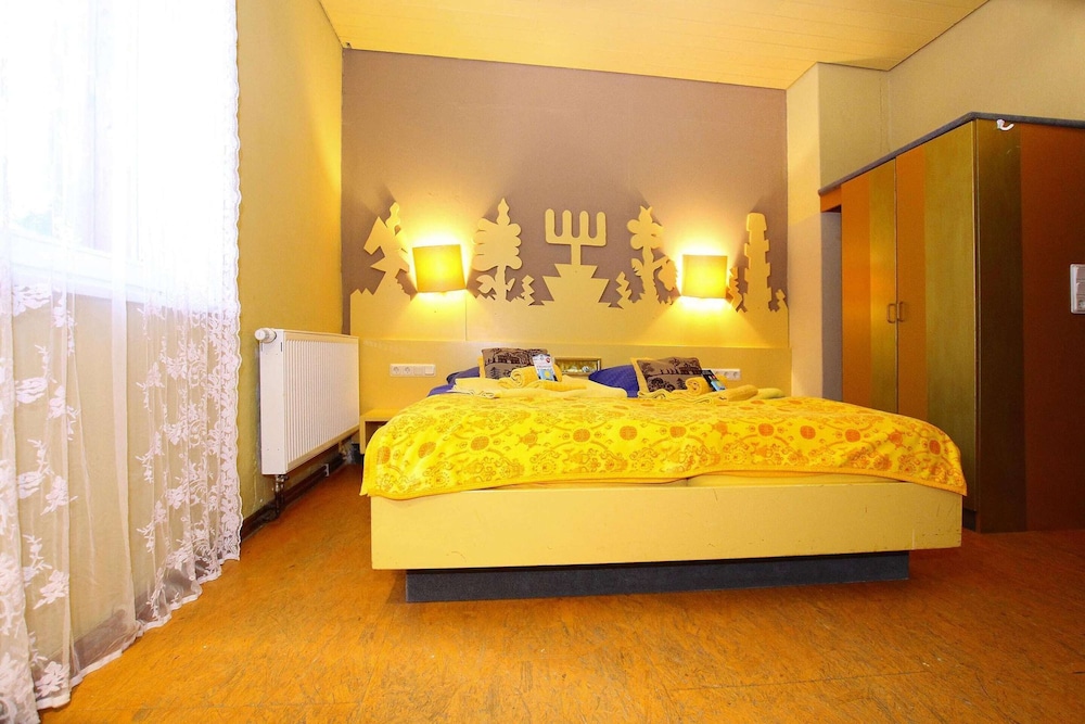 Classic House, Multiple Bedrooms photo 1