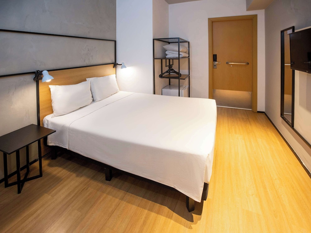 Standard Room, 1 Double Bed, Accessible photo 3