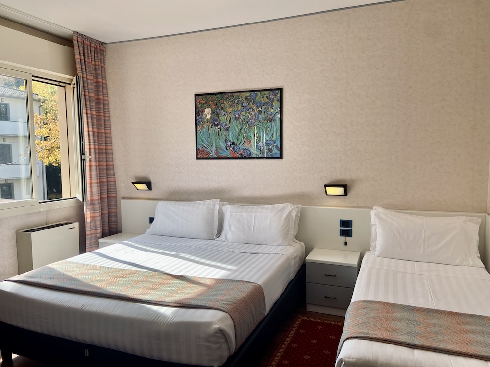 Triple Room photo 2