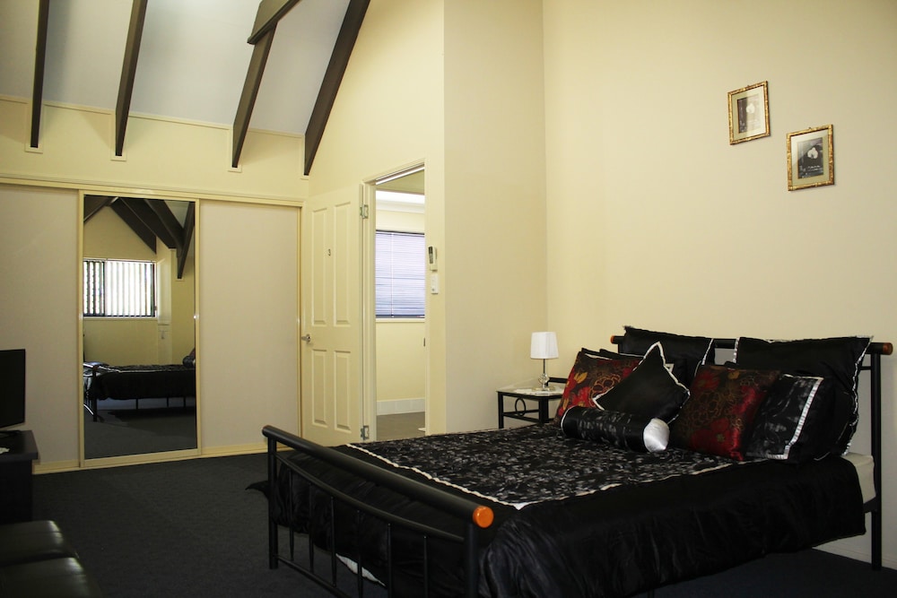 Apartment 1 photo 3