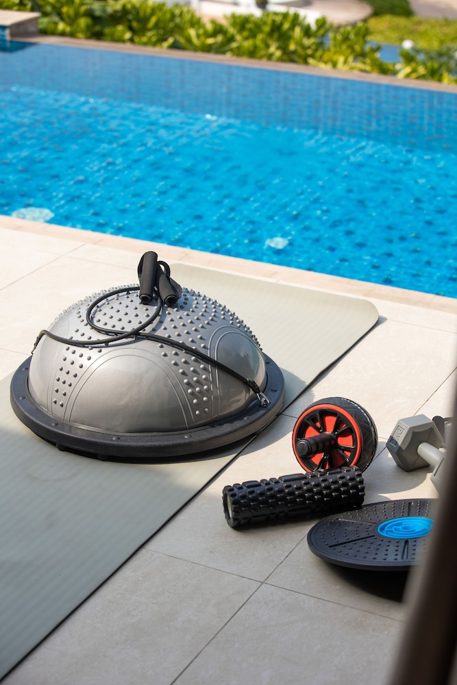 Wellbeing Seafront Pool Villa thumbnail 5
