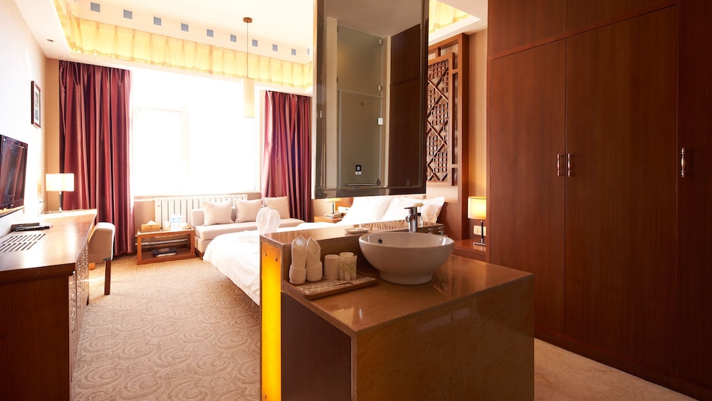Deluxe Double Room(Mainland China Guest Only) photo 2