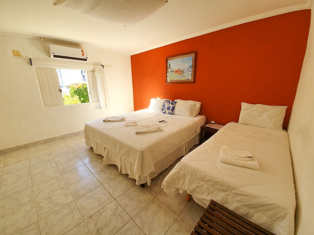 Economy Triple Room