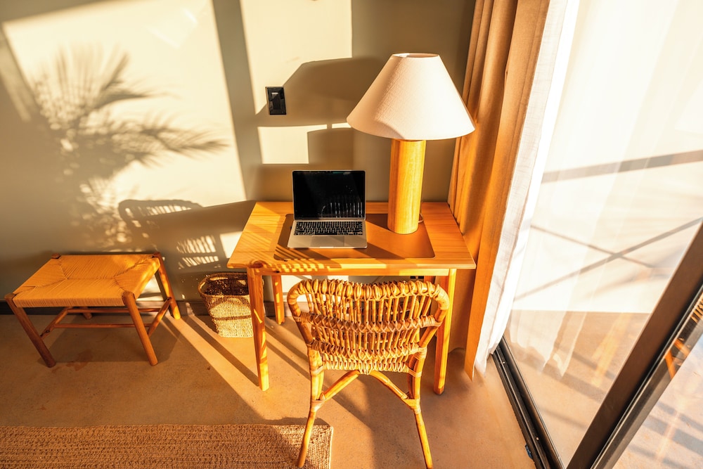 Oceanview King Suite photo 2
