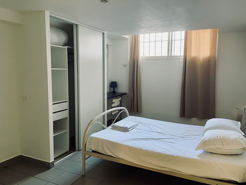 Basic Double Room