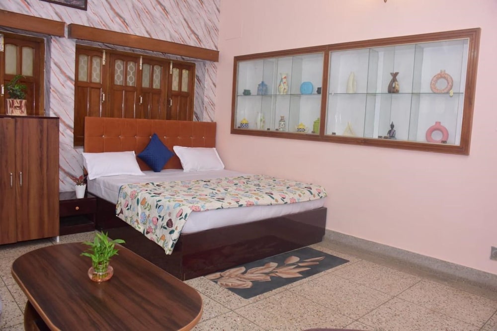 Deluxe Double Room, City View