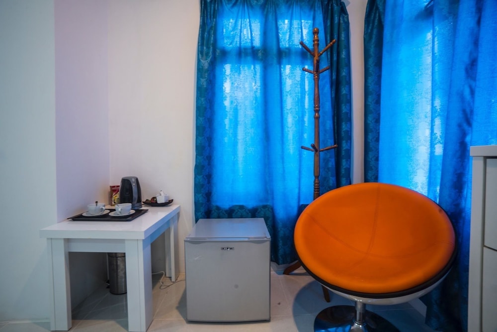 Standard Double Room, 1 Queen Bed, City View photo 2