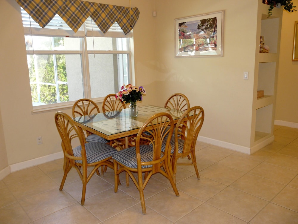House, Multiple Beds (Peaceful home with pool and steps to ) photo 2