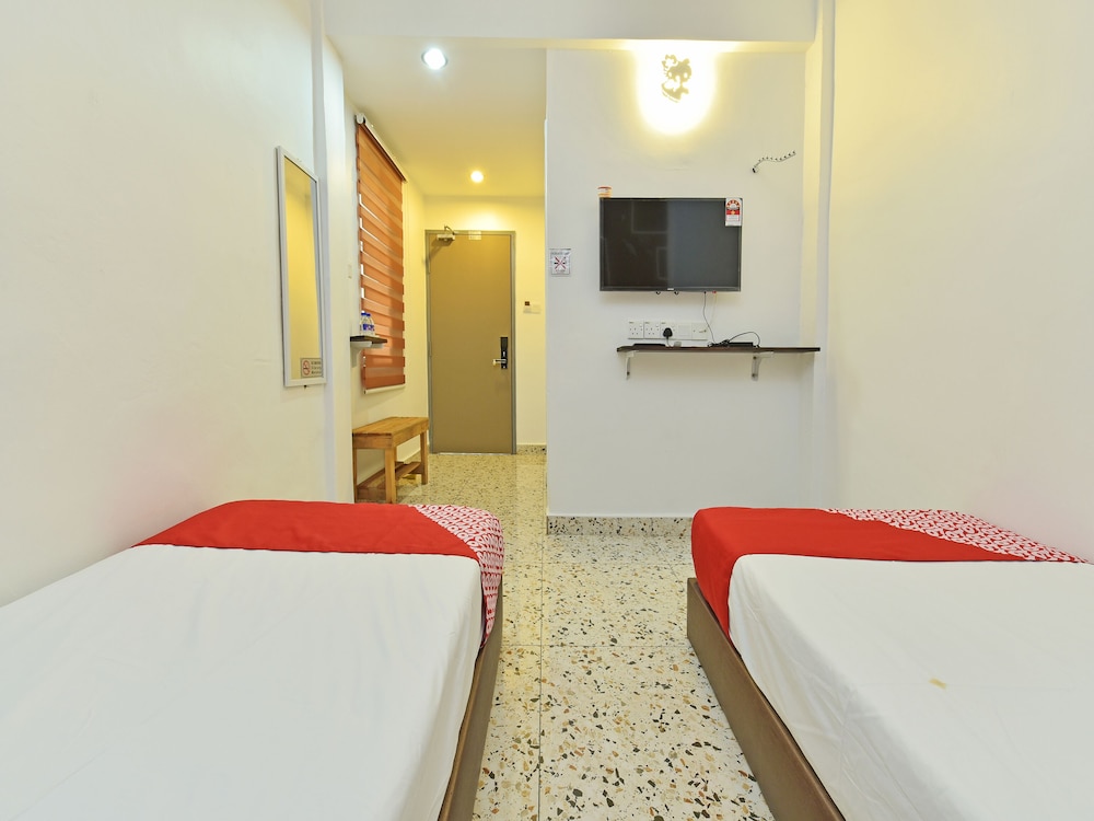 Twin Room, Private Bathroom