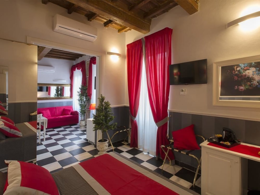 Family Suite, 1 Double Bed with Sofa bed, Non Smoking, Ensuite photo 2