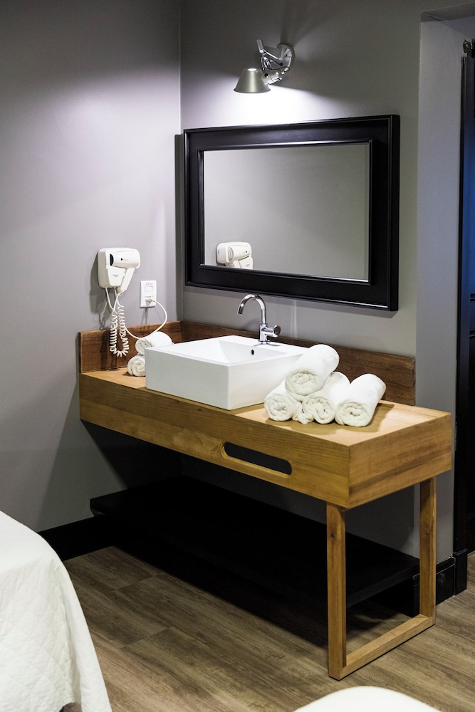 Superior Quadruple Room photo 2