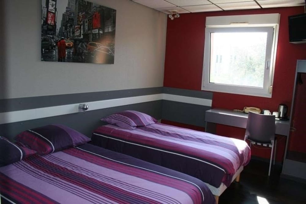 Standard Room, Multiple Beds