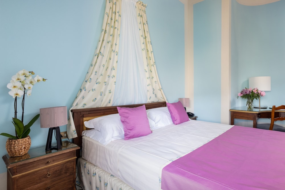 Deluxe Room photo 3
