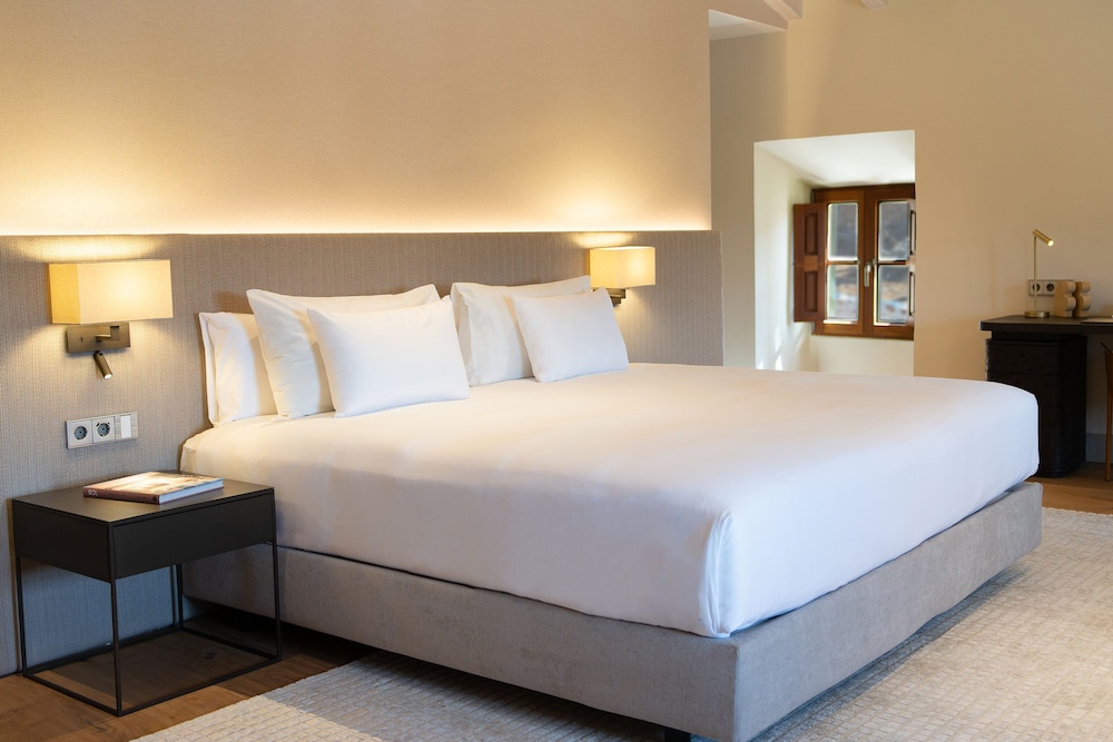 Premium Room, 1 King Bed