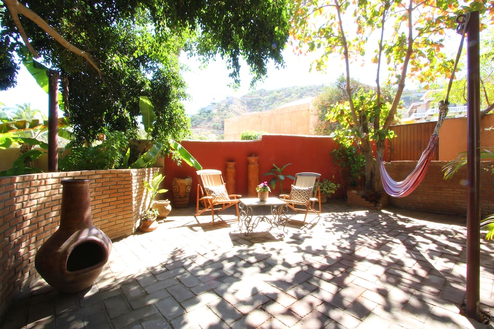 Hammock-Suite, Queen Bed, Patio w/ Hammock