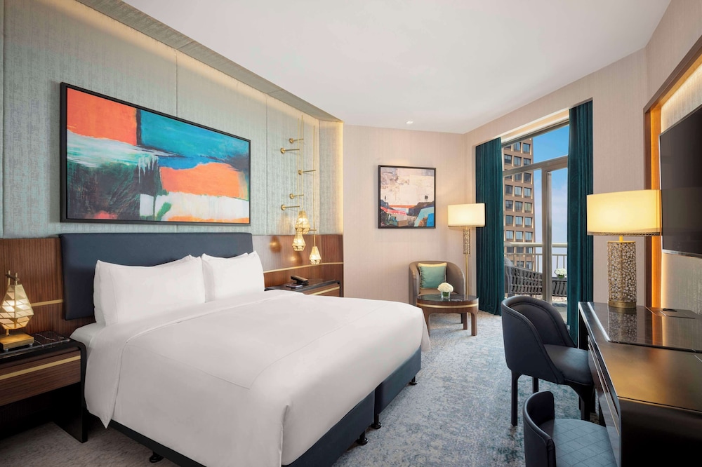 Room, 2 Twin Beds, Accessible (Partial Nile View)