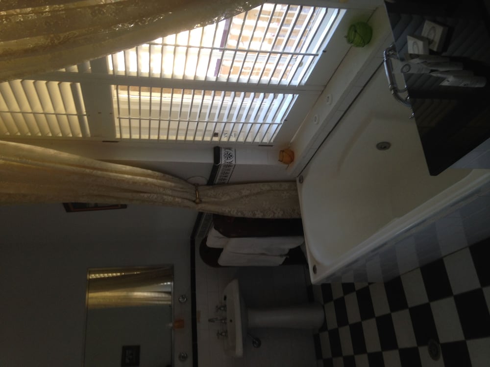 Standard Room (David Ensuite Spa) photo 3