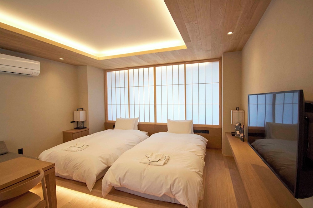 Luxury Loft, 2 Bedrooms, Non Smoking