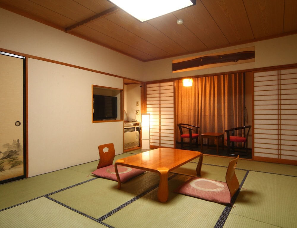 Japanese Tatami Room with Private bathroom