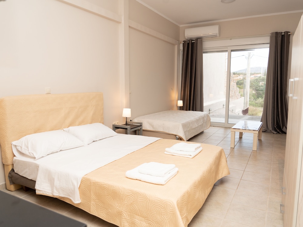 Comfort Apartment photo 1