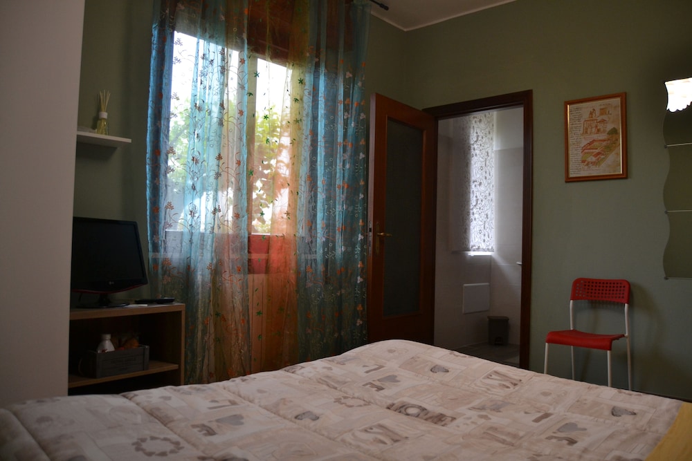 Standard Double Room photo 2