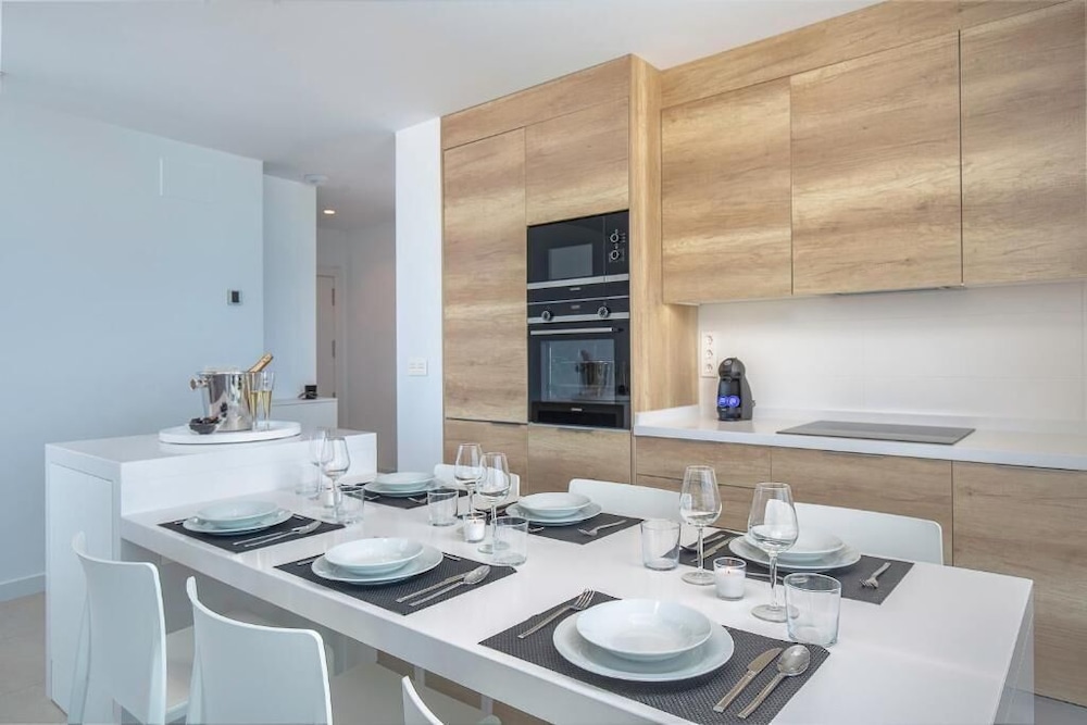 Panoramic Apartment, 1 Bedroom, Sea View - Photo 5
