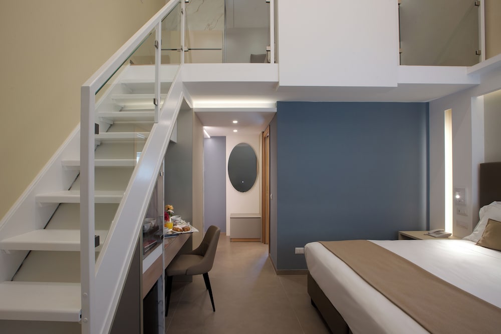 Deluxe Duplex photo 1