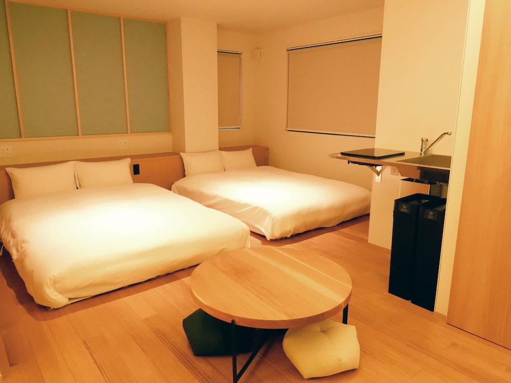 Basic Twin Room