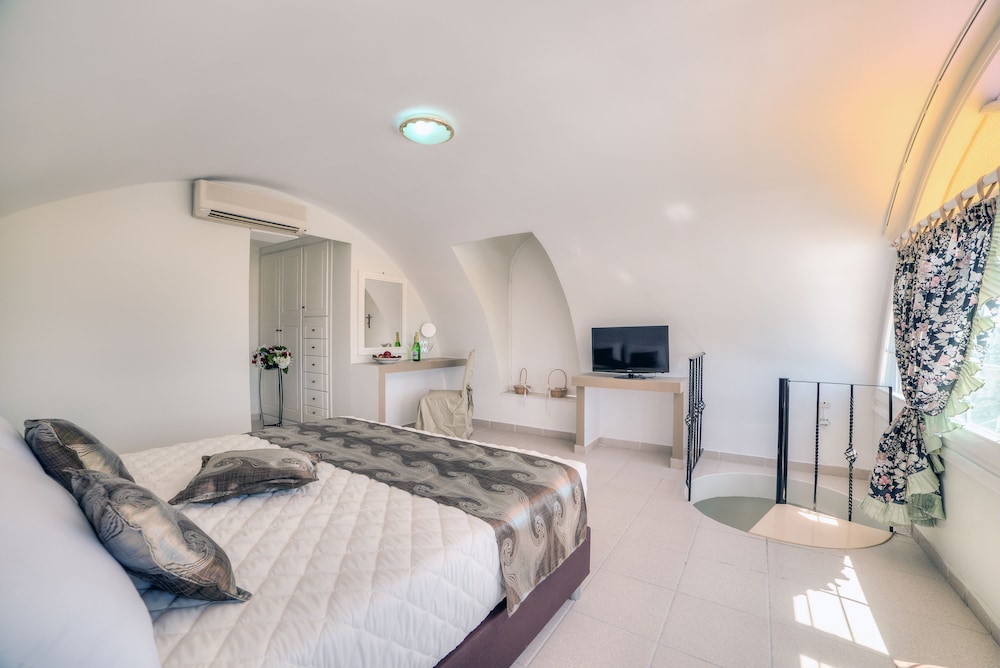 Deluxe Room, Sea View (Split level)