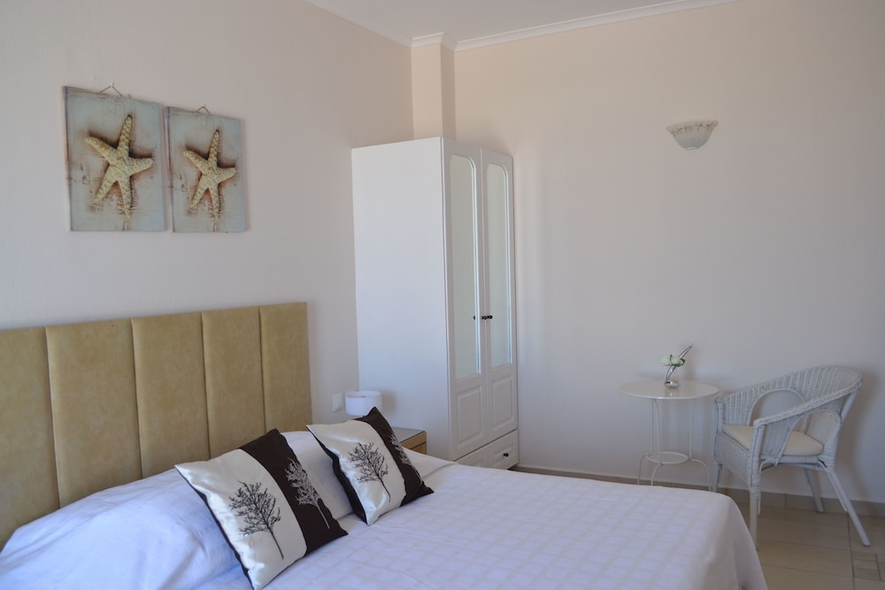 Superior Double or Twin Room - Photo 1